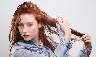 Proč je ochrana vlasů před teplem důležitá a jak na ni?