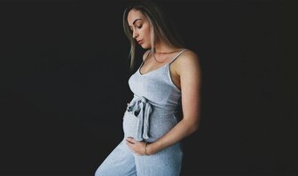 Barvení vlasů v těhotenství – jaká jsou doporučení?