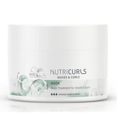 Wella Professionals NutriCurls Waves & Curls maska na vlnité a kudrnaté vlasy 150ml